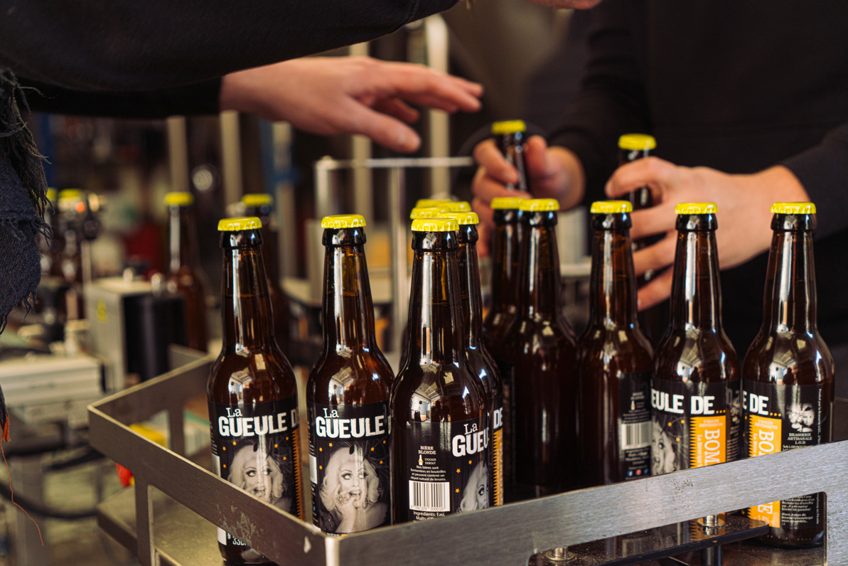 plusieurs bouteille de bière bombasse